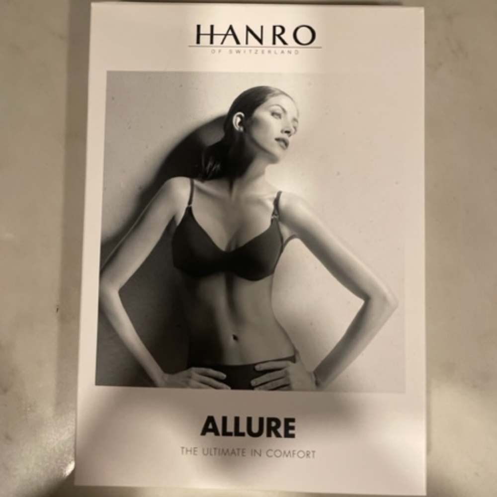 Hanro - Allure Bra, NWT (36B)